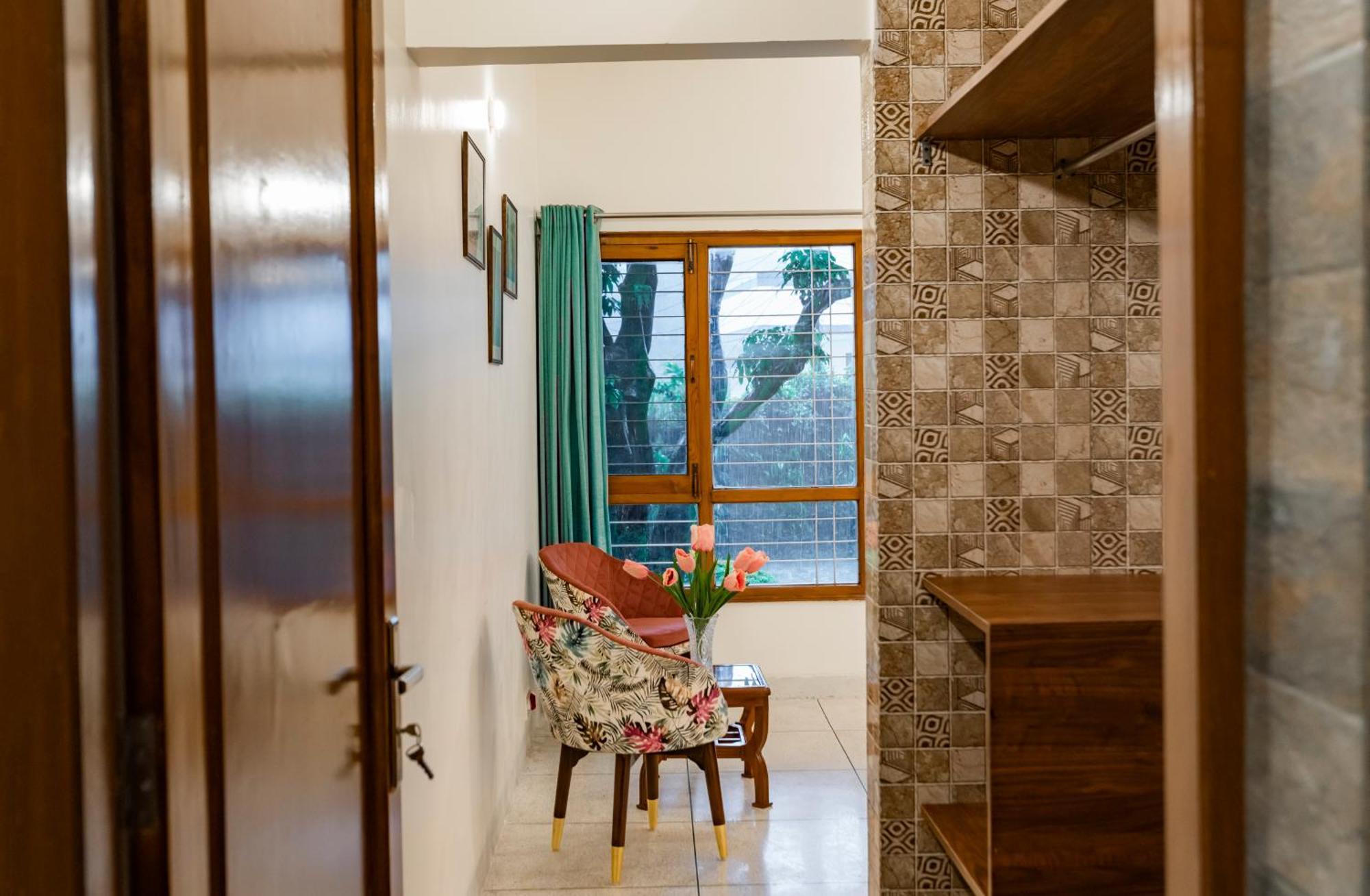 Saffronstays Doon Garden Villa - Near Doon School And Mall Road Dehradun Eksteriør billede