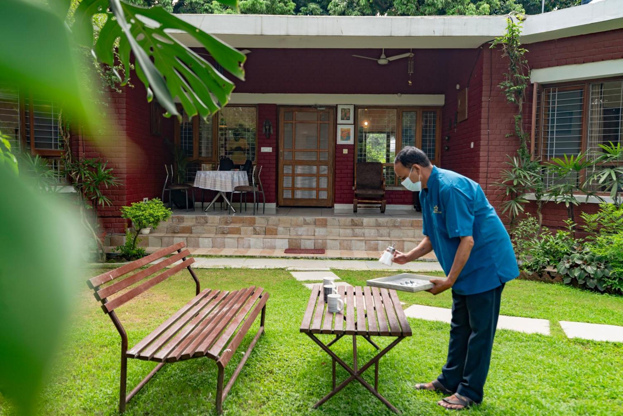 Saffronstays Doon Garden Villa - Near Doon School And Mall Road Dehradun Eksteriør billede